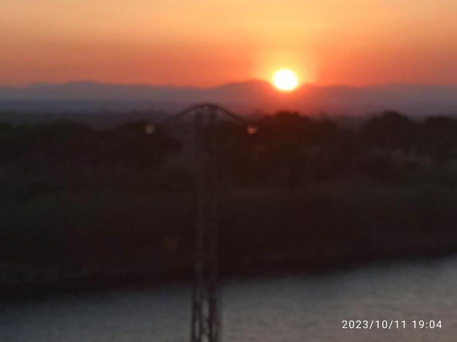 A16-Casa Con Barbacoa En La Playa Villa Empuriabrava Buitenkant foto